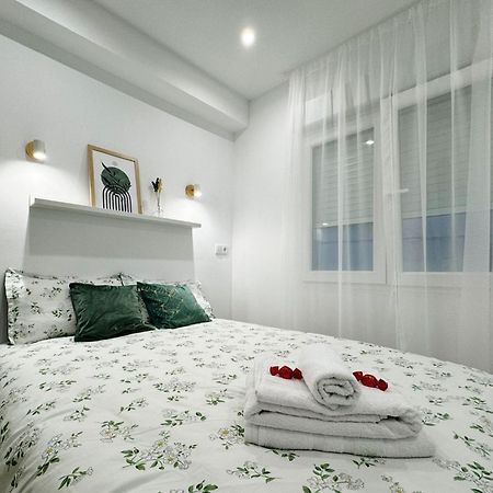 Pension Myd La Vega Oviede Extérieur photo