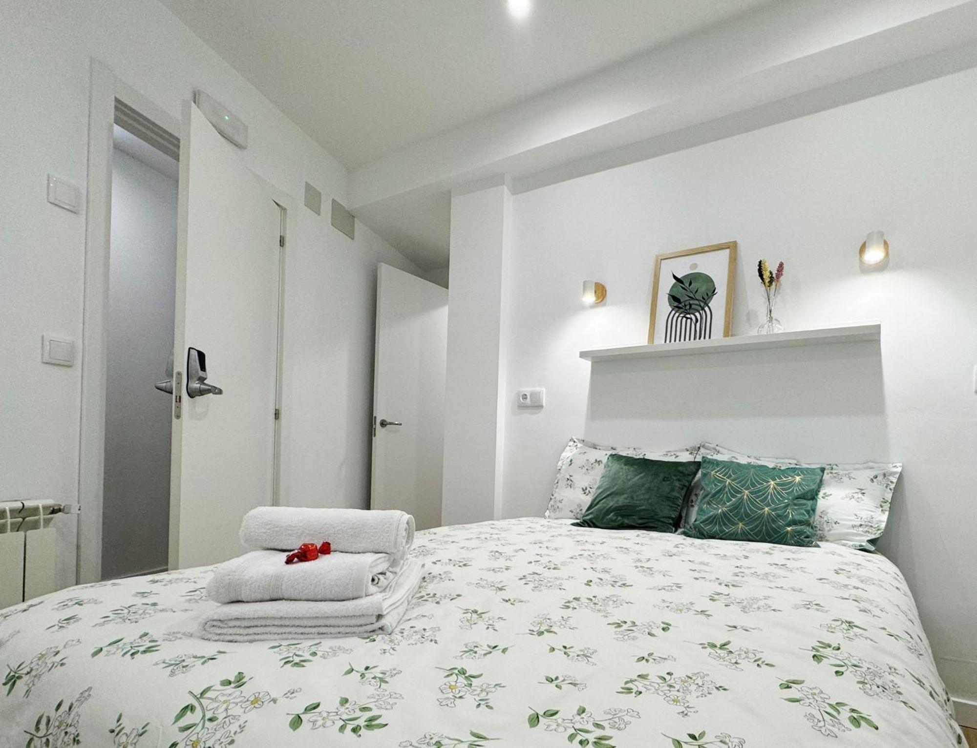 Pension Myd La Vega Oviede Extérieur photo